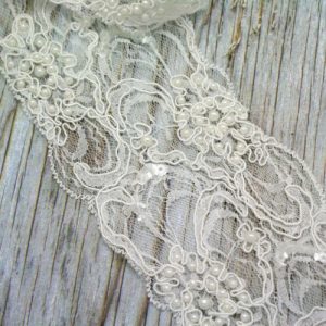 Beaded Ivory Lace Roll for Invitations