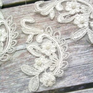 Curved Ivory Beaded Flower Lace Piece for Invitations